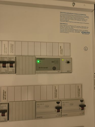 Reseña fotográfica del contactor eléctrico Spot 63A